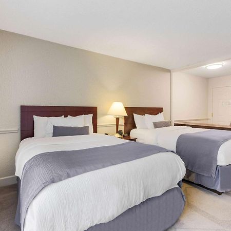 The Blu Hotel Blue Ash Cincinnati, Ascend Hotel Collection Buitenkant foto