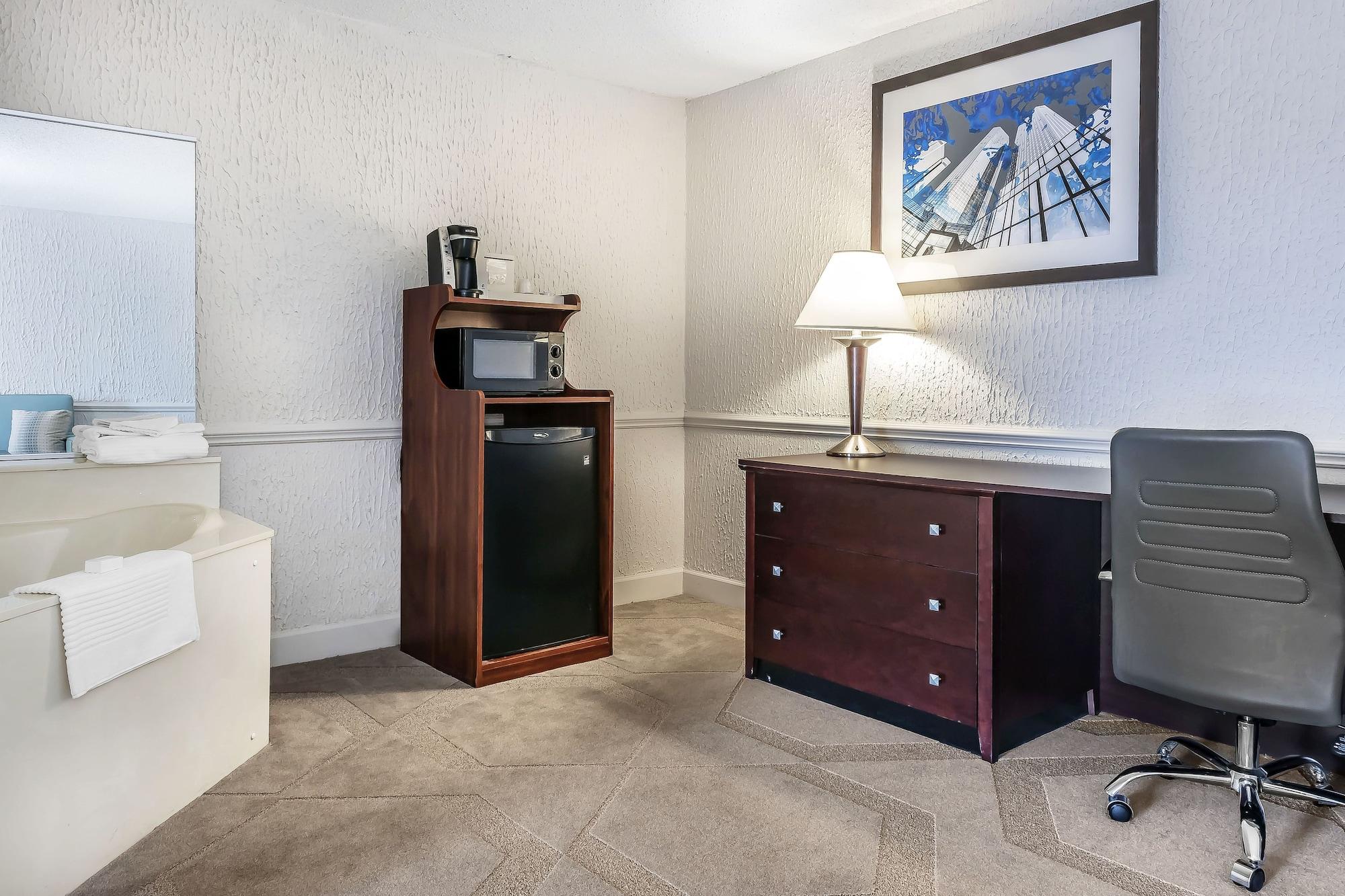 The Blu Hotel Blue Ash Cincinnati, Ascend Hotel Collection Buitenkant foto