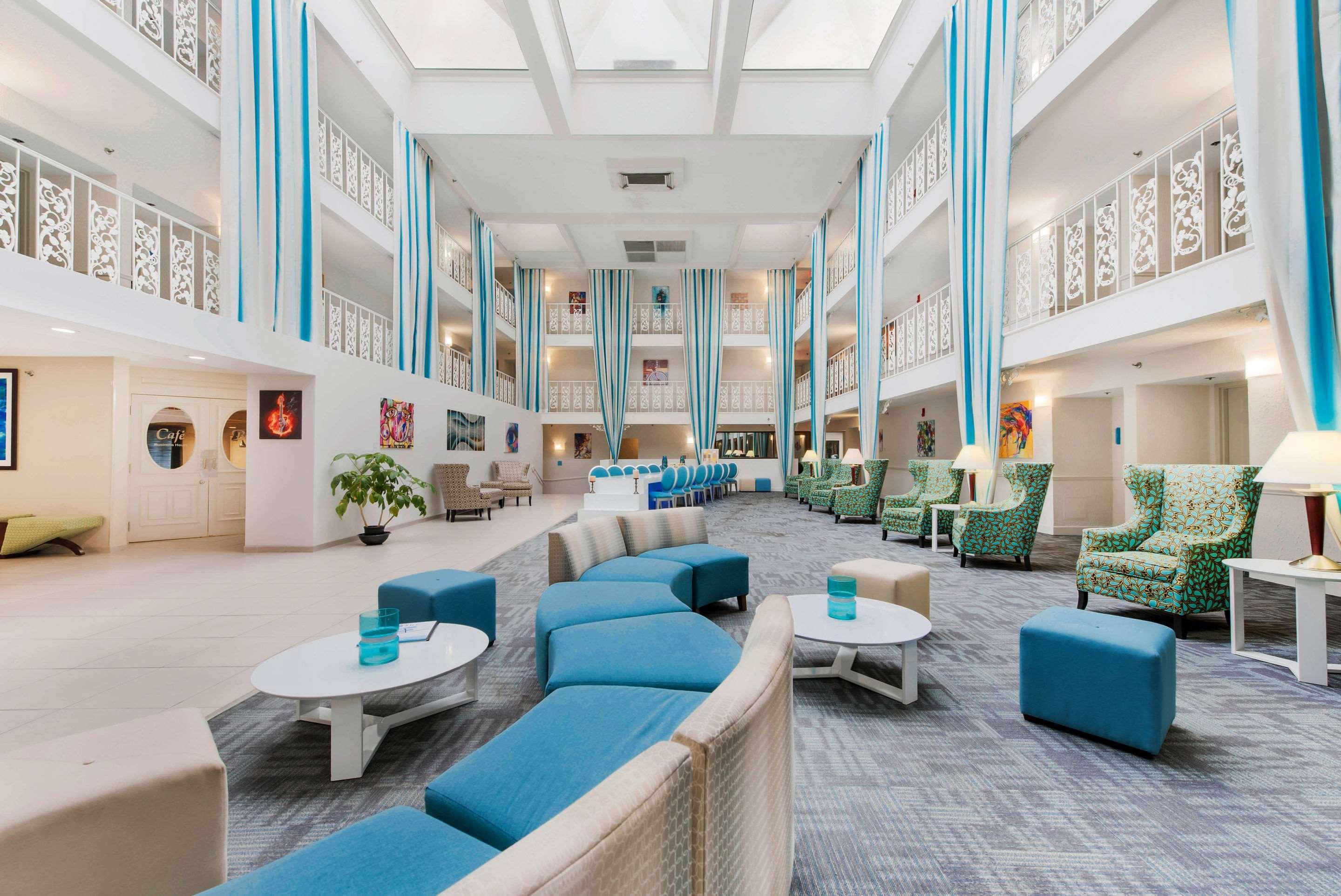 The Blu Hotel Blue Ash Cincinnati, Ascend Hotel Collection Buitenkant foto