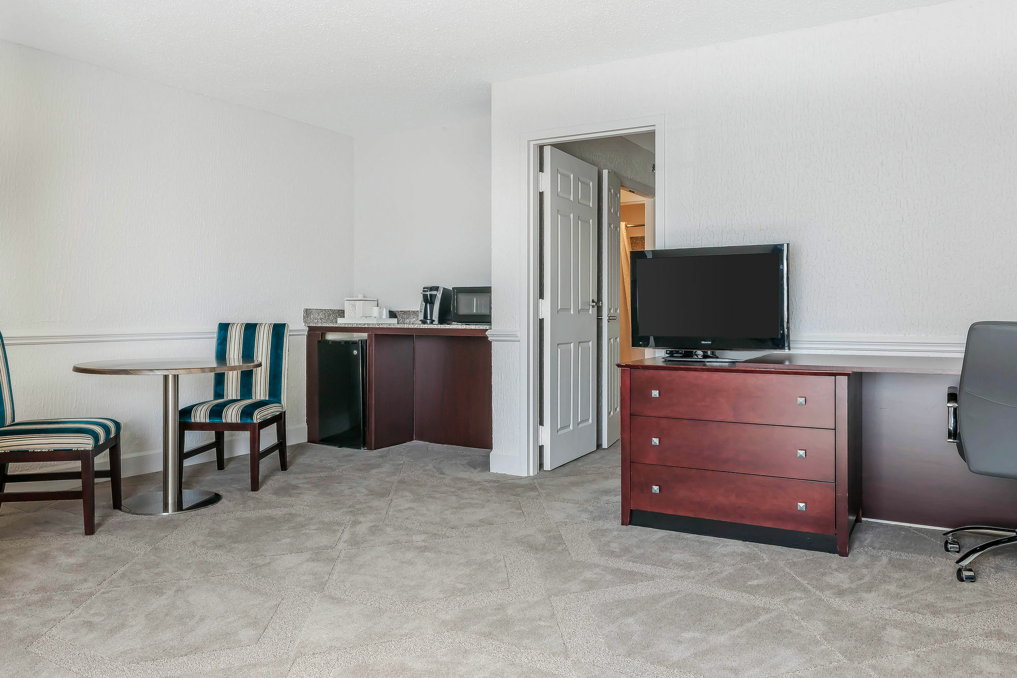 The Blu Hotel Blue Ash Cincinnati, Ascend Hotel Collection Buitenkant foto